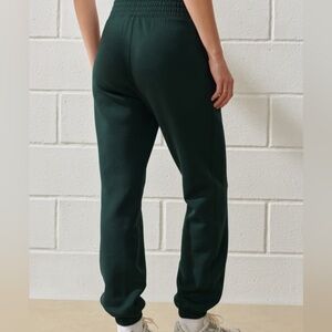 Abercrombie YPB NeoKnit Jogger